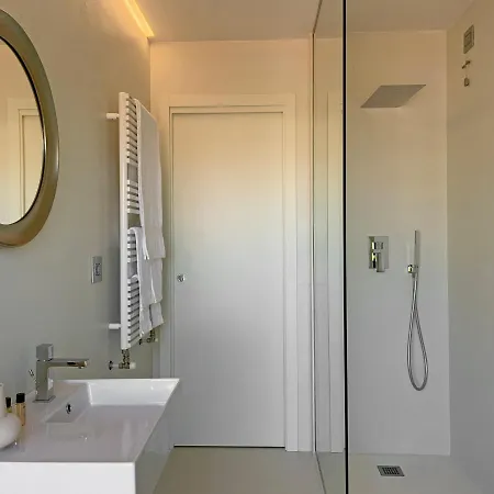 Bed & Breakfast Parisina Design 3*