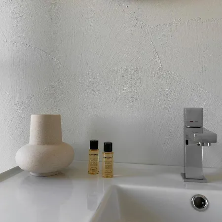 Parisina Design Bed & Breakfast