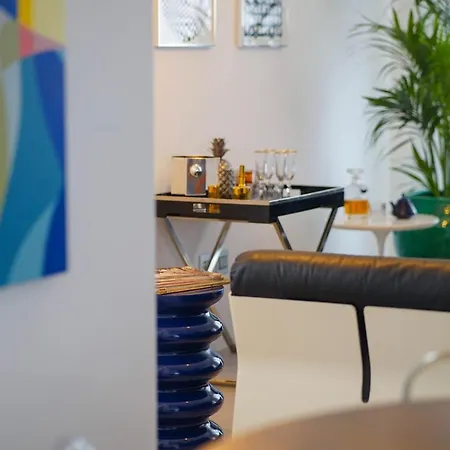 Parisina Design Nocleg ze śniadaniem 3*