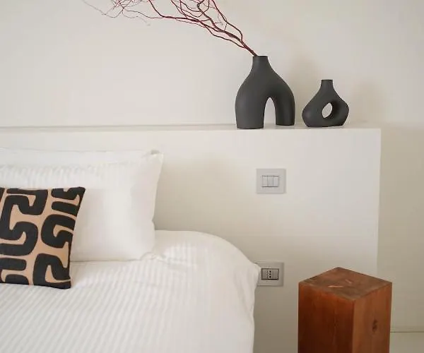 Parisina Design Oda ve Kahvaltı 3*